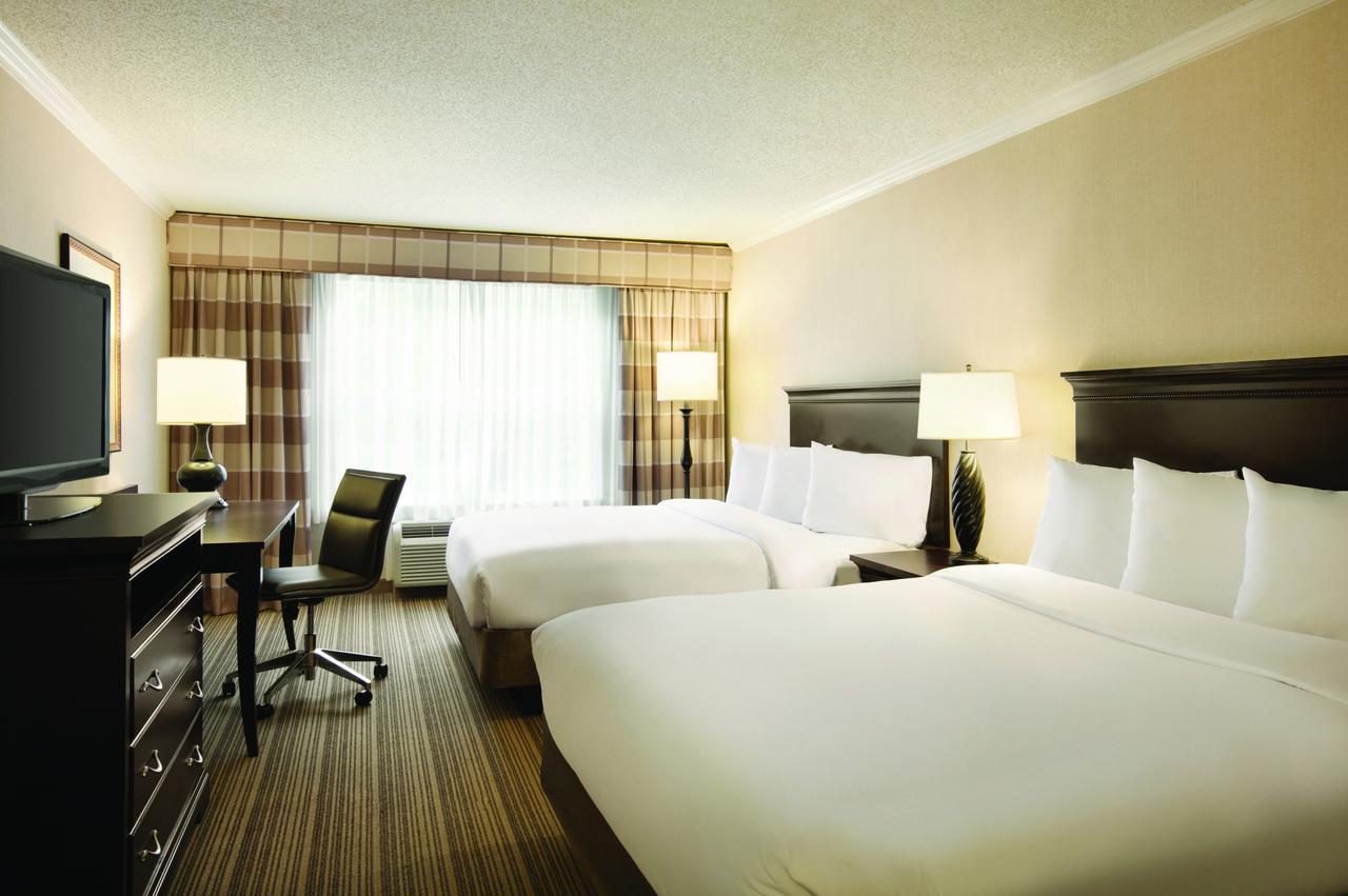 Country & By Radisson, Atlanta Airport North, Ga