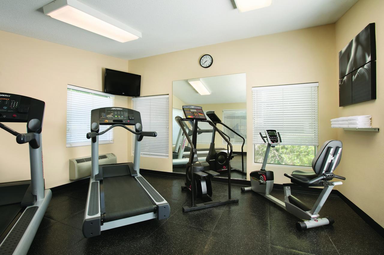 Country & By Radisson, Atlanta Airport North, Ga Hotel Hapeville